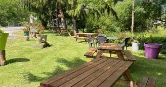 terrasse en bordure de rivière