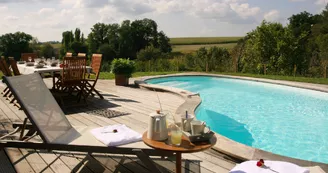 Piscine - Village de gîtes - Le Domaine du Grand Tourtre