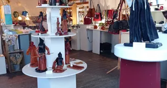 Boutique-workshop of artistics artisans