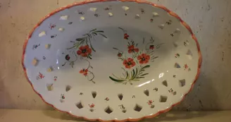 Handcrafted earthenware