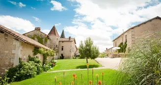 Gîte Jardin des Roses - Château de Gurat - 4 pers