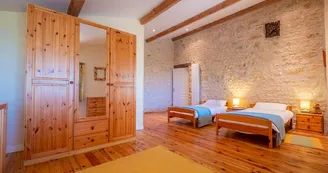 Gîte Petit Château - Château de Gurat - 6 pers