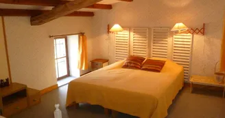 Gîte Chez Léone Chambre