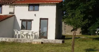 Gîte l'Hirondelle - 6 pers / 22 pers