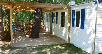 Camping Les Châtaigniers de l’Étang Vallier