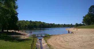 Camping Les Châtaigniers de l’Étang Vallier