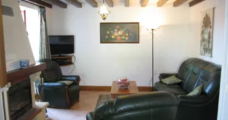 Meublé "coquelicots et violettes" - 14 pers
