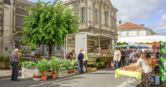 Weekly market of Chalais