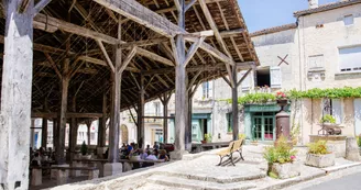 Picnic area of Villebois-Lavalette