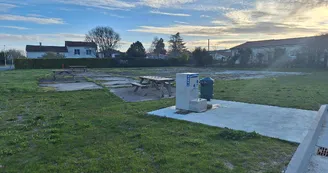 Aire de services camping-cars de l’Oisillon Aire de services camping-cars de l’Oisillon